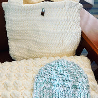 Baby blanket gift set
